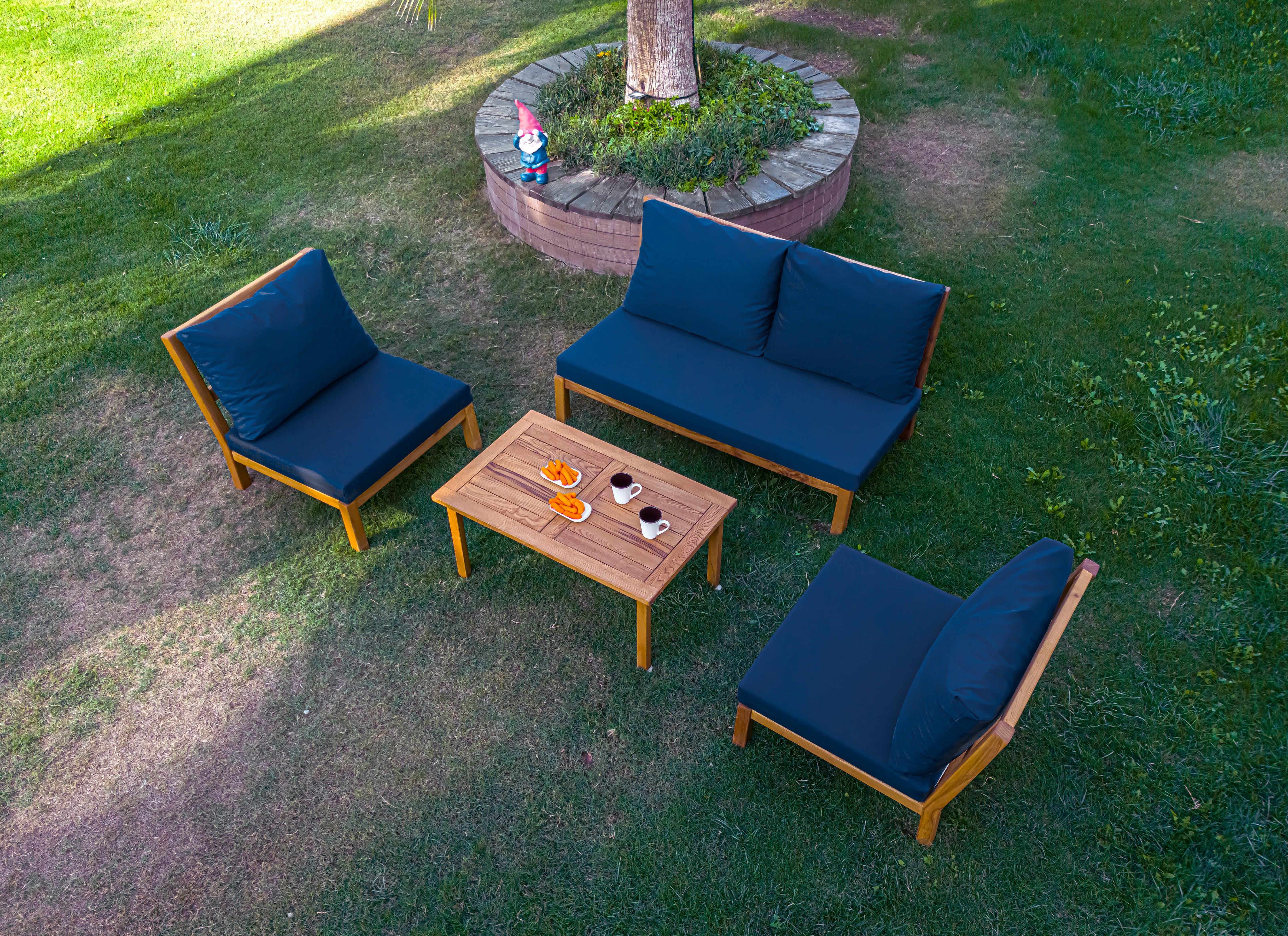 Lilyum Wooden Garden Seating Set